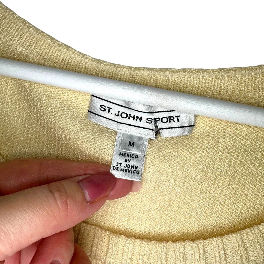 St. John Sport Knit Sweater Vest M Cream Wool Blend Quiet Luxury Minimalist Chic